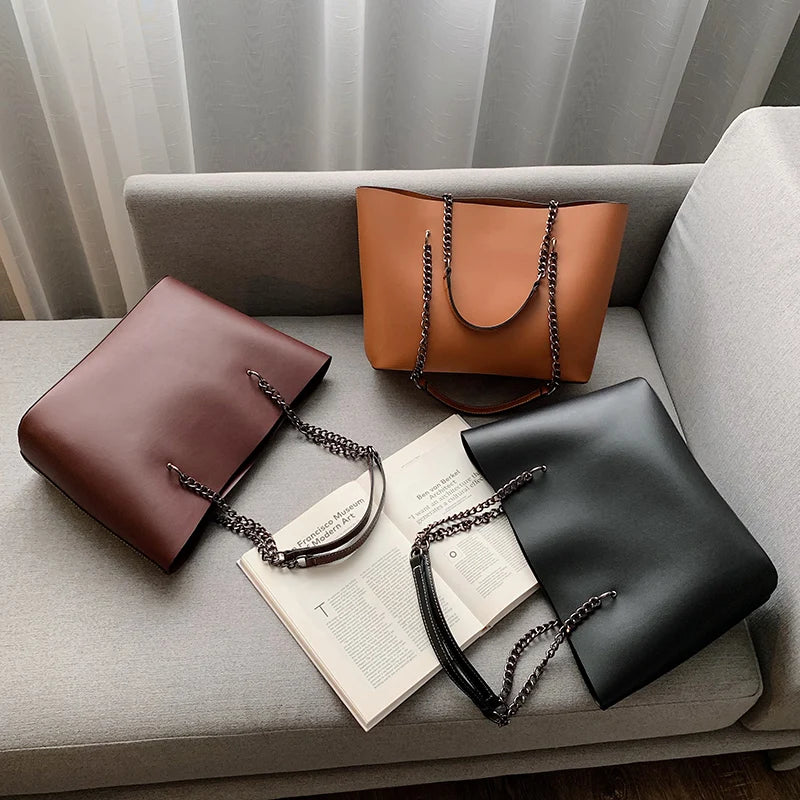 "Designer Leather" Chain Bag