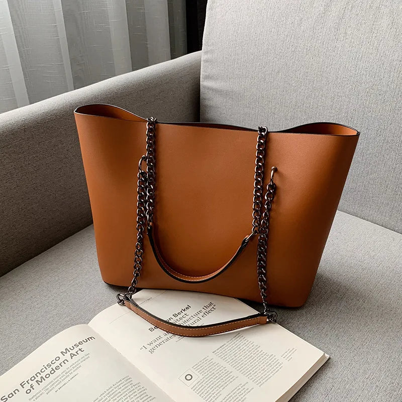 "Designer Leather" Chain Bag