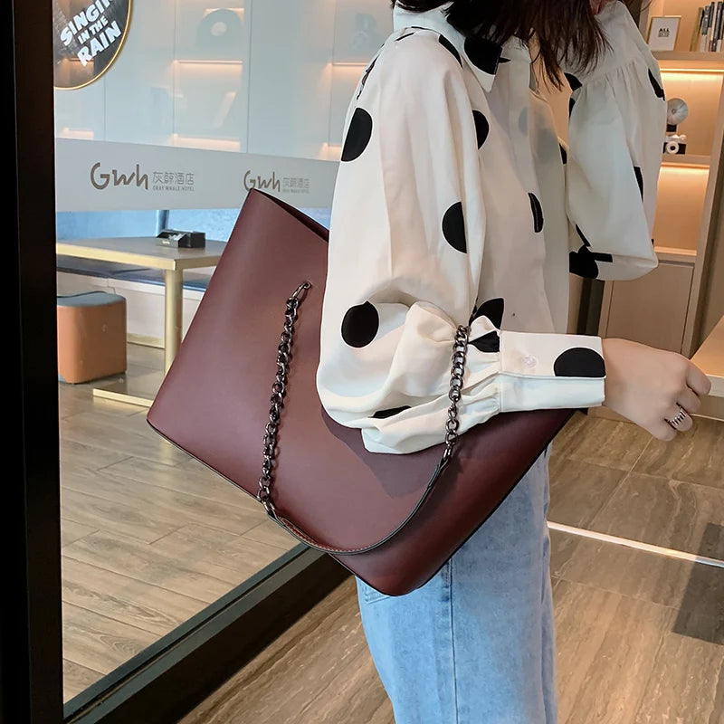 "Designer Leather" Chain Bag