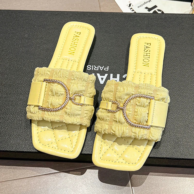 "Fashion Women Decor" Slides