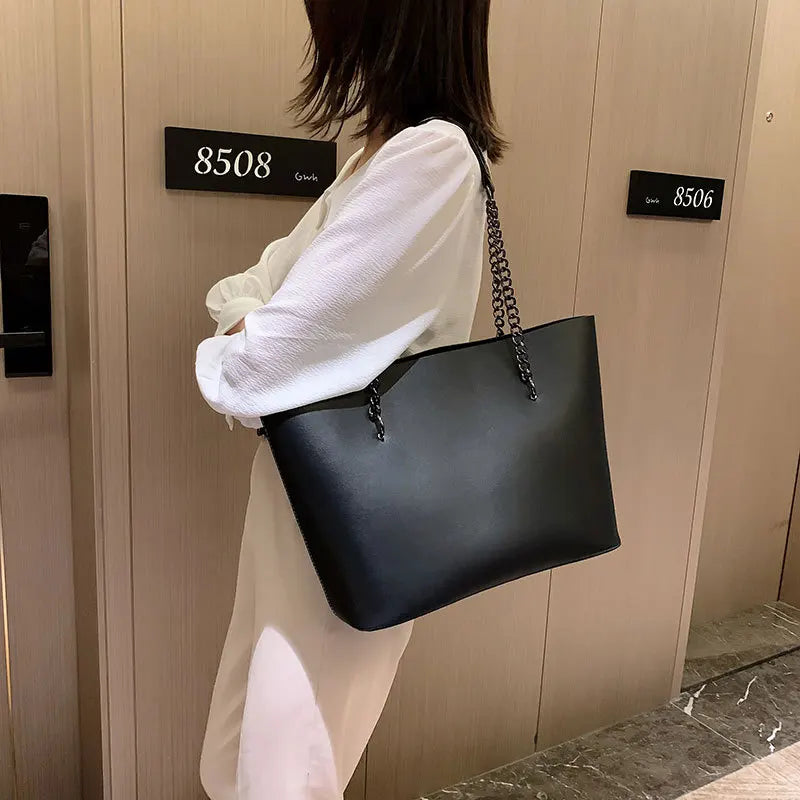 "Designer Leather" Chain Bag